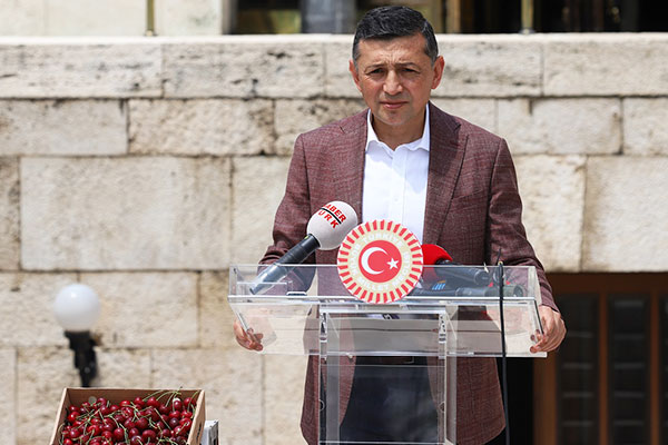 Çiftçinin Mutlaka Olduğu Yerde Yaşatılması Gerekir